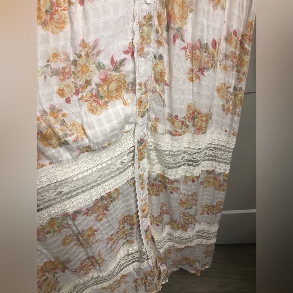 Coco + Jaimeson Maxi Dress - image 2